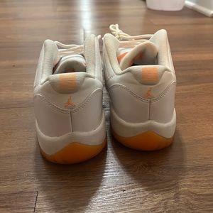 Jordan 11 Retro Low Citrus